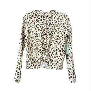 Sweet Rain | Animal Print Twist Front Crop